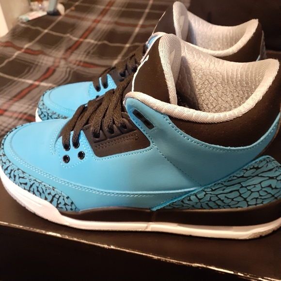 Jordan 3 retro powder blue (GS) sold!!!!! - Picture 6 of 10